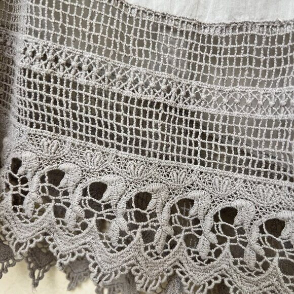 Gray Pintuck Crochet Lace Top Coastal Grandma Oversize Boho Whimsigoth Sz Small - Picture 8 of 12